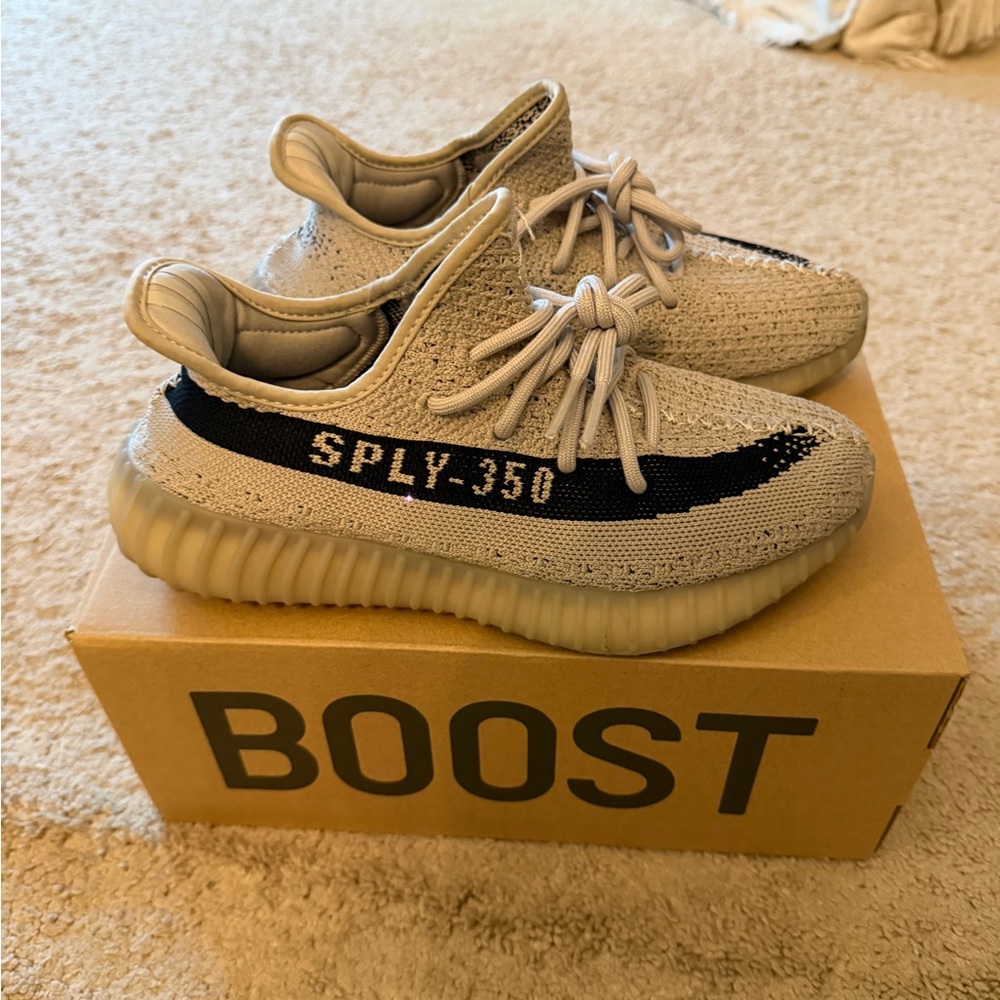 Yeezy Boost 350 V2 Gray Black Sneakers